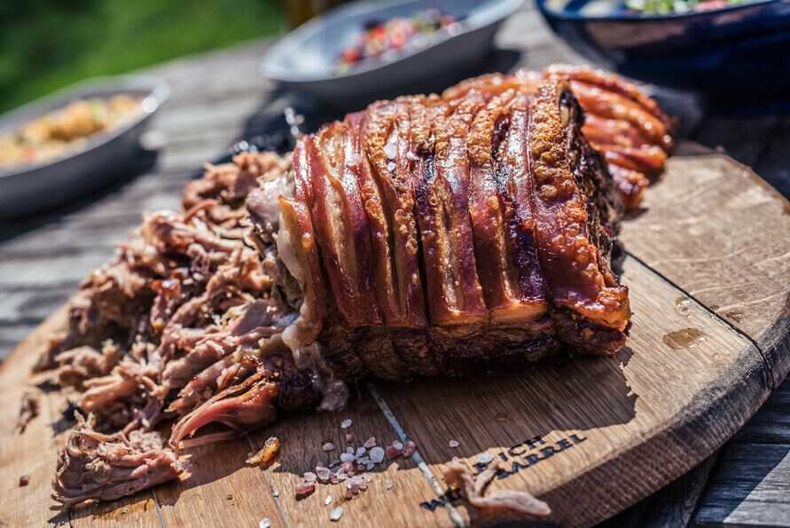 pulled pork tailgating food